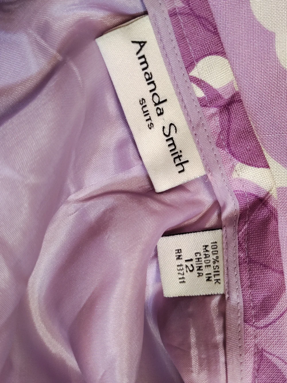 Amanda Smith Floral Pencil Skirt in Lavender and Cream 100%silk Size 12 90s‎